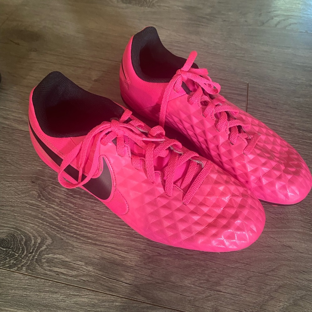 Nike Bright Pink Athletic Cleats